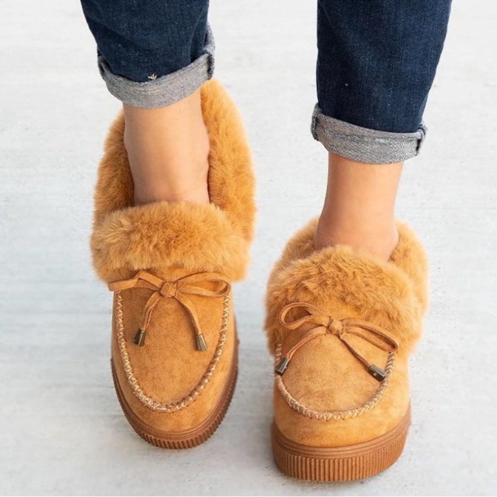Women’s Chestnut Brown Faux Fur Lined Slip On Moccasin Loafers Size 9 - Picture 6 of 13